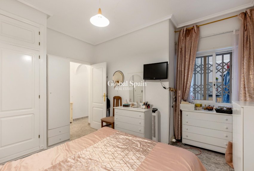 Odsprzedaż - Apartament -
TORREVIEJA - Centro - Muelle Pesquero