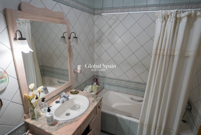 Odsprzedaż - Apartament -
TORREVIEJA - Costa Blanca Sur