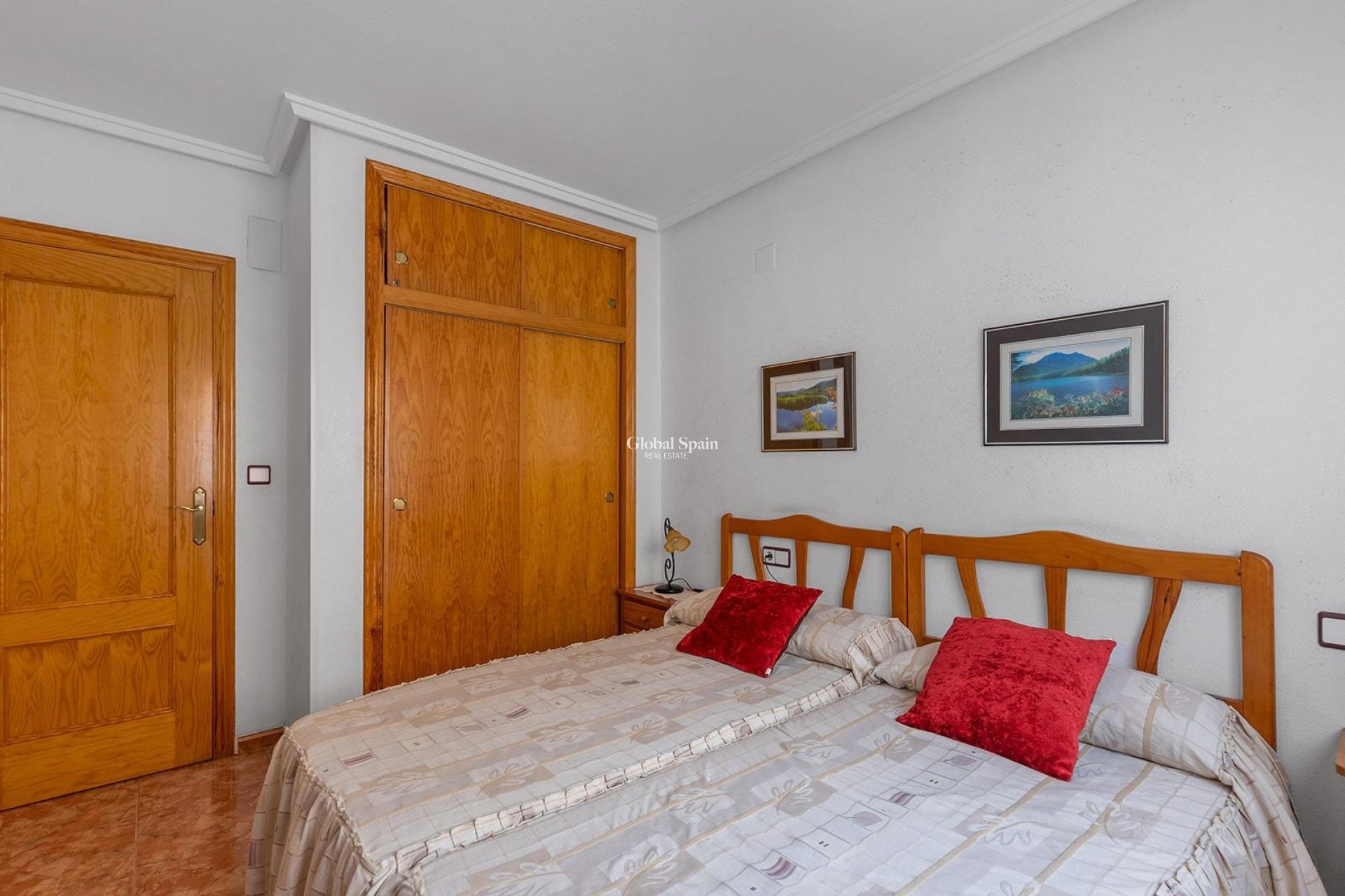 Odsprzedaż - Apartament -
TORREVIEJA - Estacion de autobuses