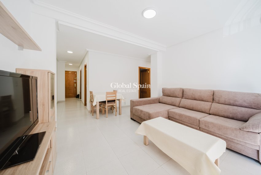 Odsprzedaż - Apartament -
TORREVIEJA - La Mata
