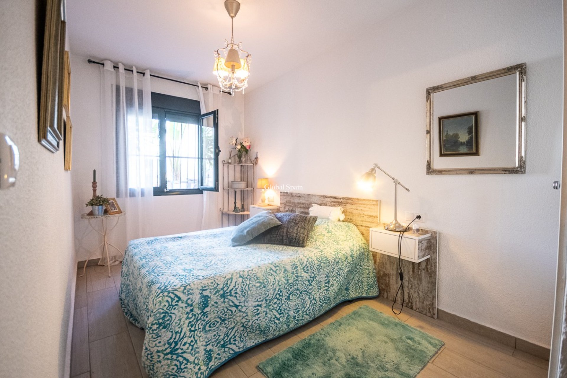 Odsprzedaż - Apartament -
TORREVIEJA - La Mata