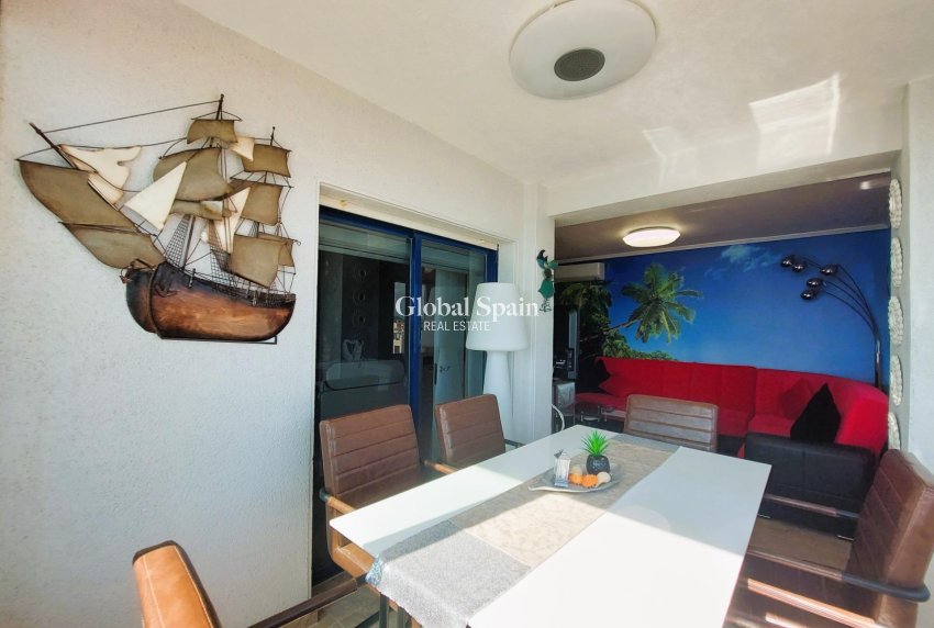 Odsprzedaż - Apartament -
TORREVIEJA - La Mata