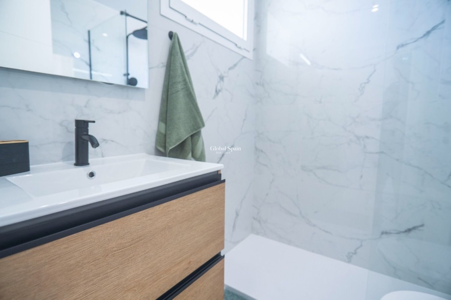 Odsprzedaż - Apartament -
TORREVIEJA - La Veleta