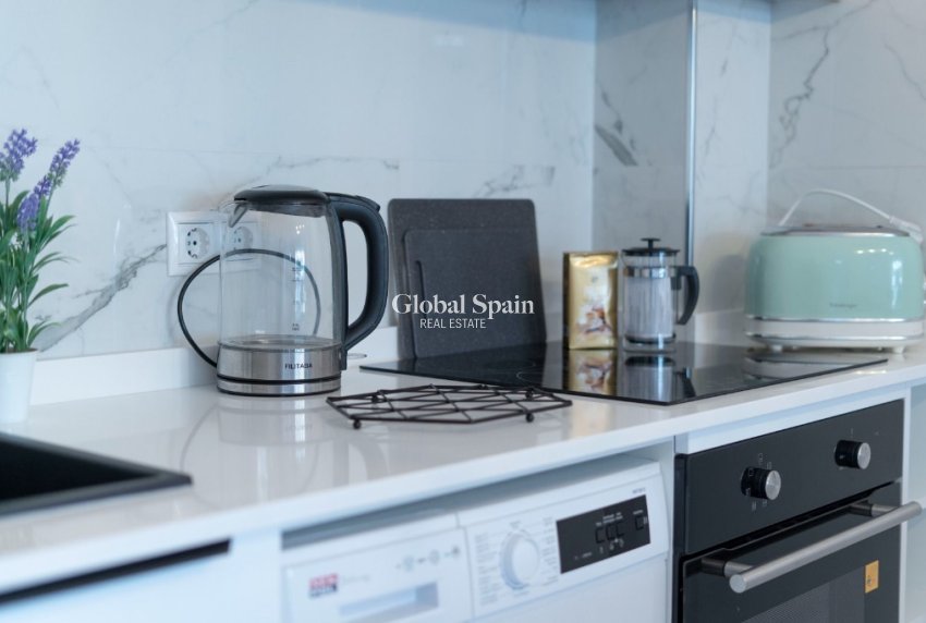 Odsprzedaż - Apartament -
TORREVIEJA - La Veleta