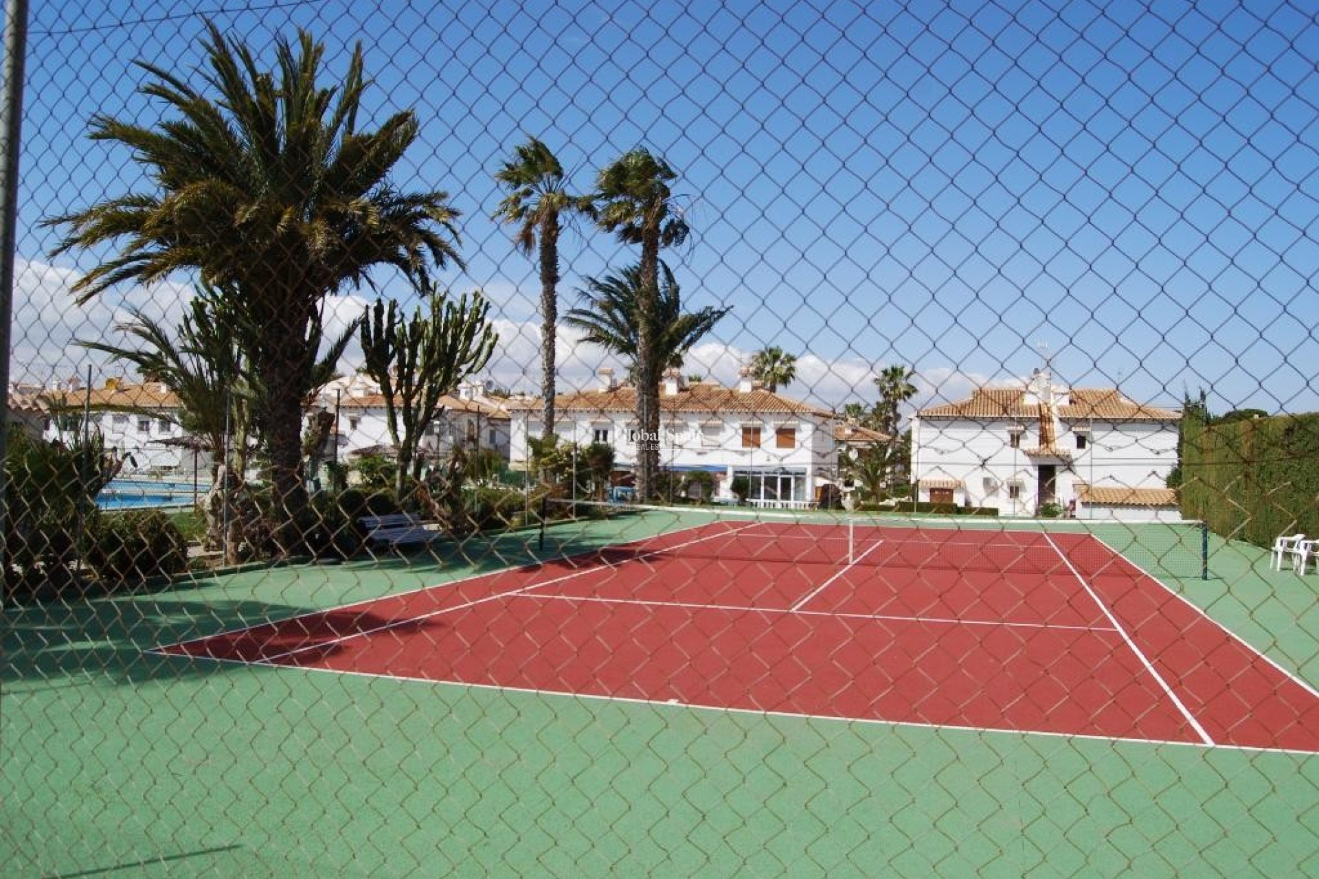 Odsprzedaż - Apartament -
TORREVIEJA - Lago jardin