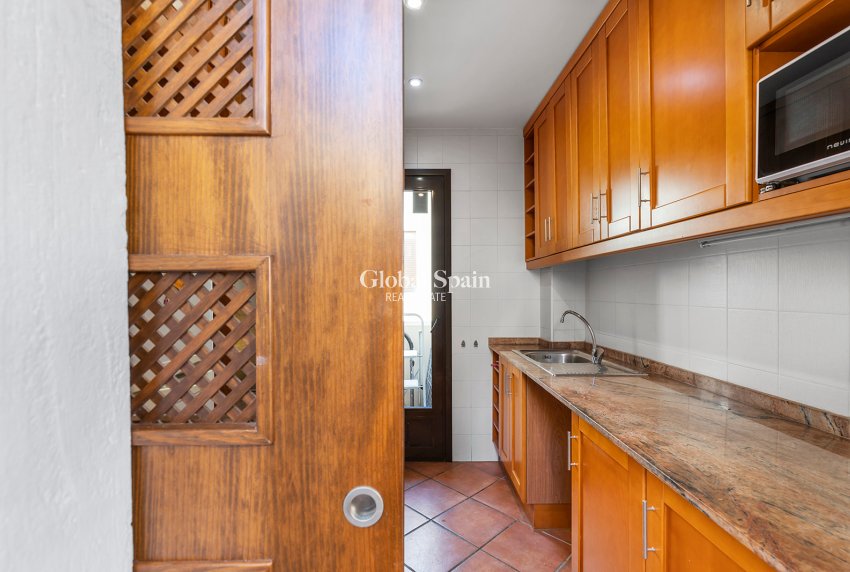 Odsprzedaż - Apartament -
TORREVIEJA - LOS BALCONES - LOS ALTOS