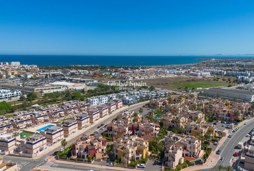 Odsprzedaż - Apartament -
TORREVIEJA - LOS BALCONES - LOS ALTOS