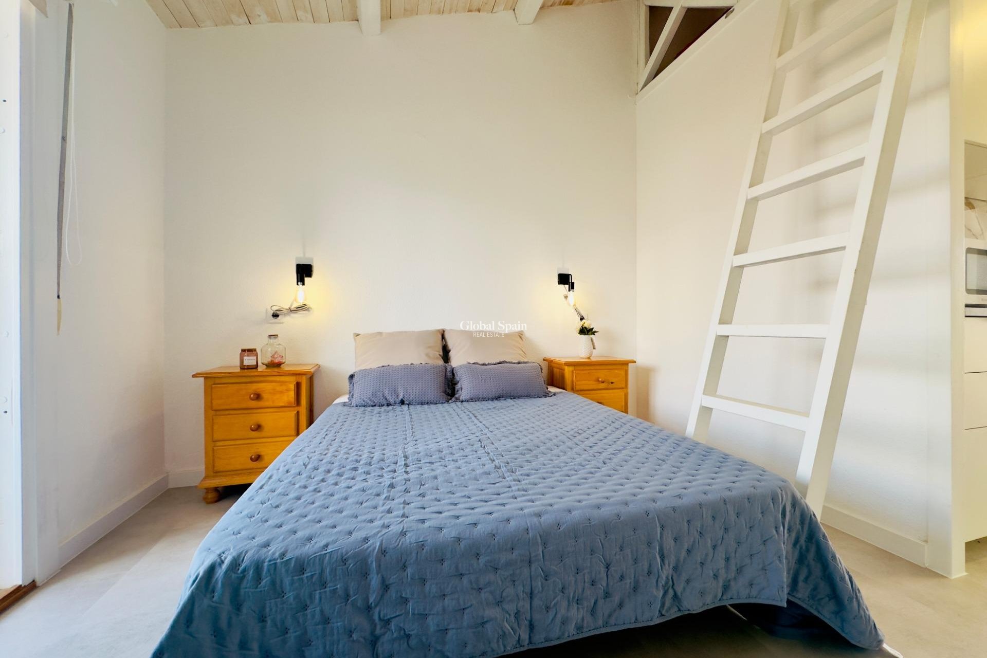 Odsprzedaż - Apartament -
TORREVIEJA - Los Frutales