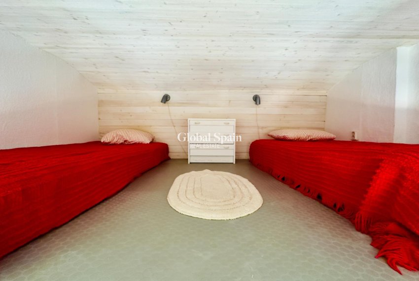 Odsprzedaż - Apartament -
TORREVIEJA - Los Frutales