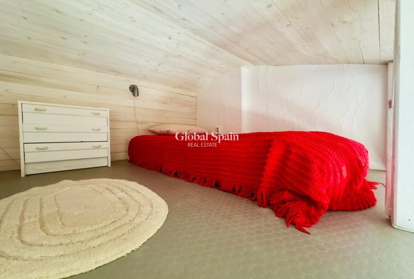 Odsprzedaż - Apartament -
TORREVIEJA - Los Frutales