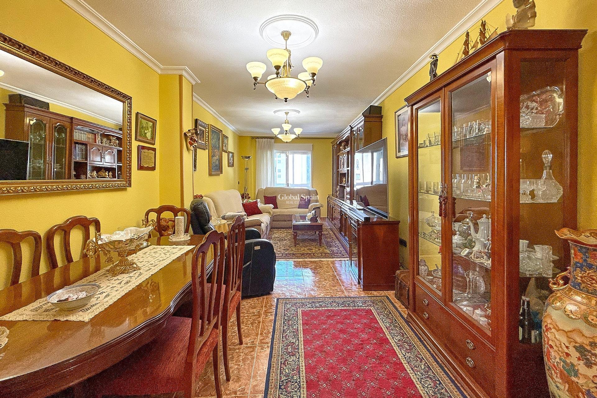 Odsprzedaż - Apartament -
TORREVIEJA - Playa del cura