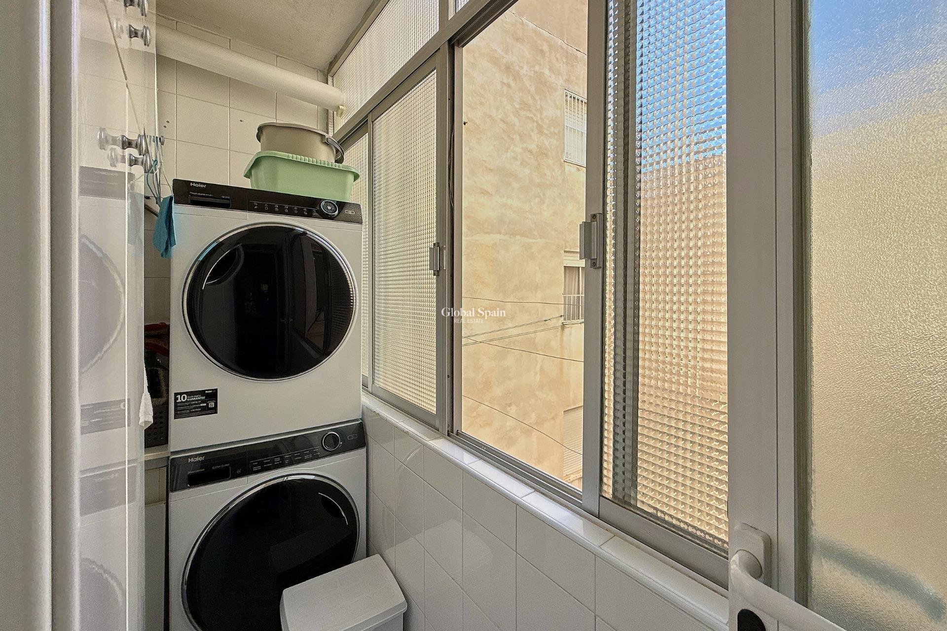 Odsprzedaż - Apartament -
TORREVIEJA - Playa del cura