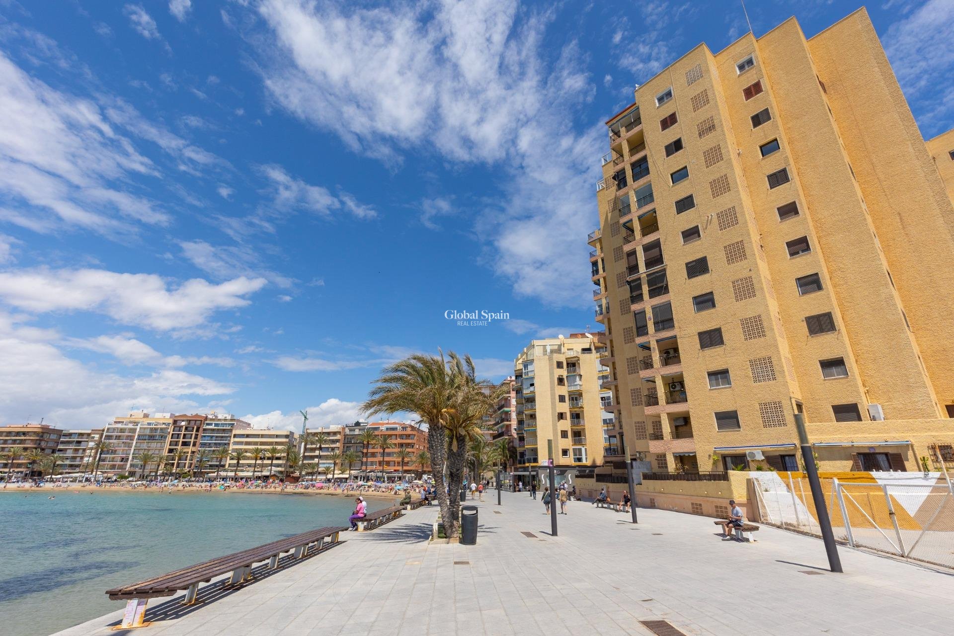 Odsprzedaż - Apartament -
TORREVIEJA - Playa del cura