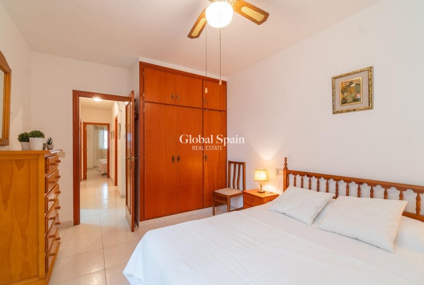 Odsprzedaż - Apartament -
TORREVIEJA - Playa del cura