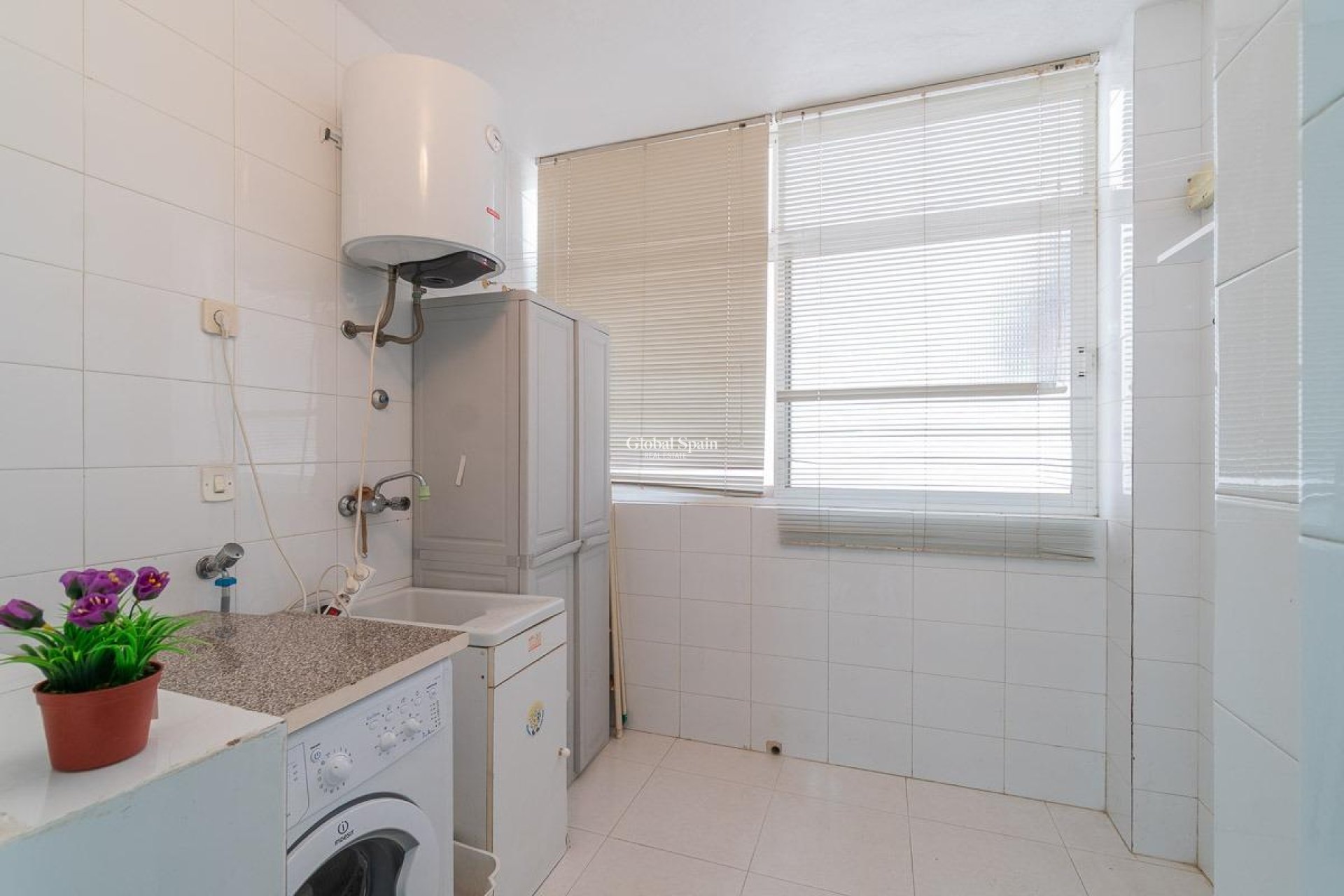 Odsprzedaż - Apartament -
TORREVIEJA - Playa del cura