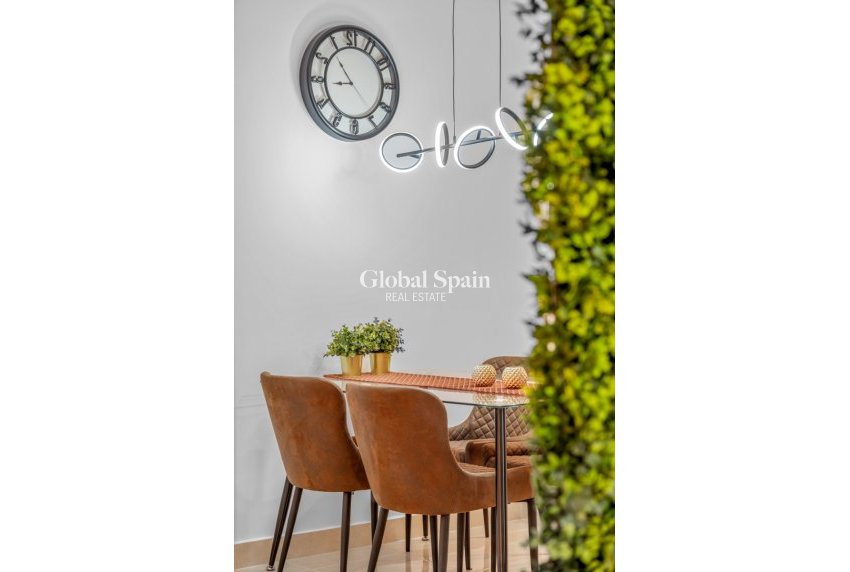 Odsprzedaż - Apartament -
TORREVIEJA - Playa del Cura