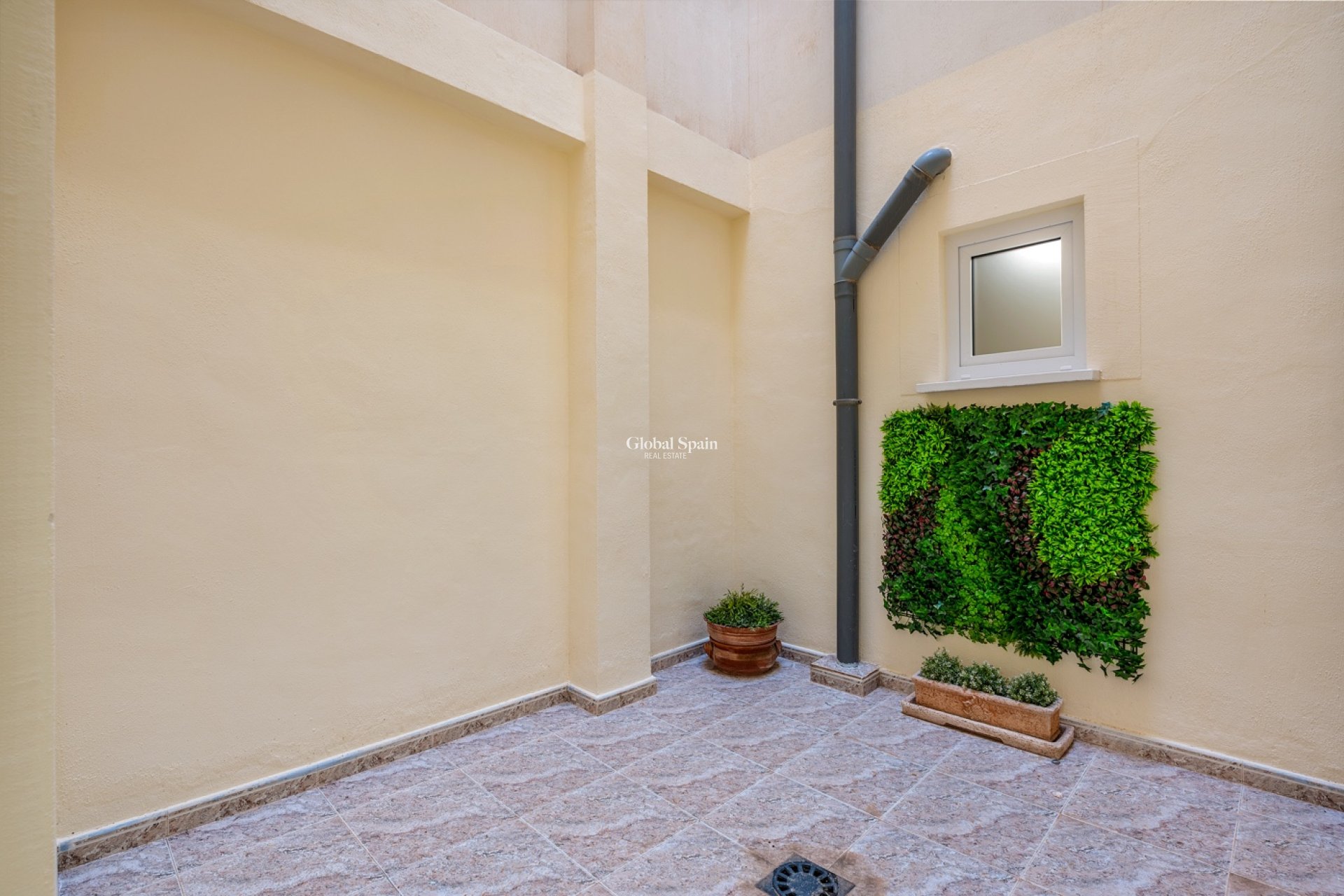 Odsprzedaż - Apartament -
TORREVIEJA - Playa del Cura