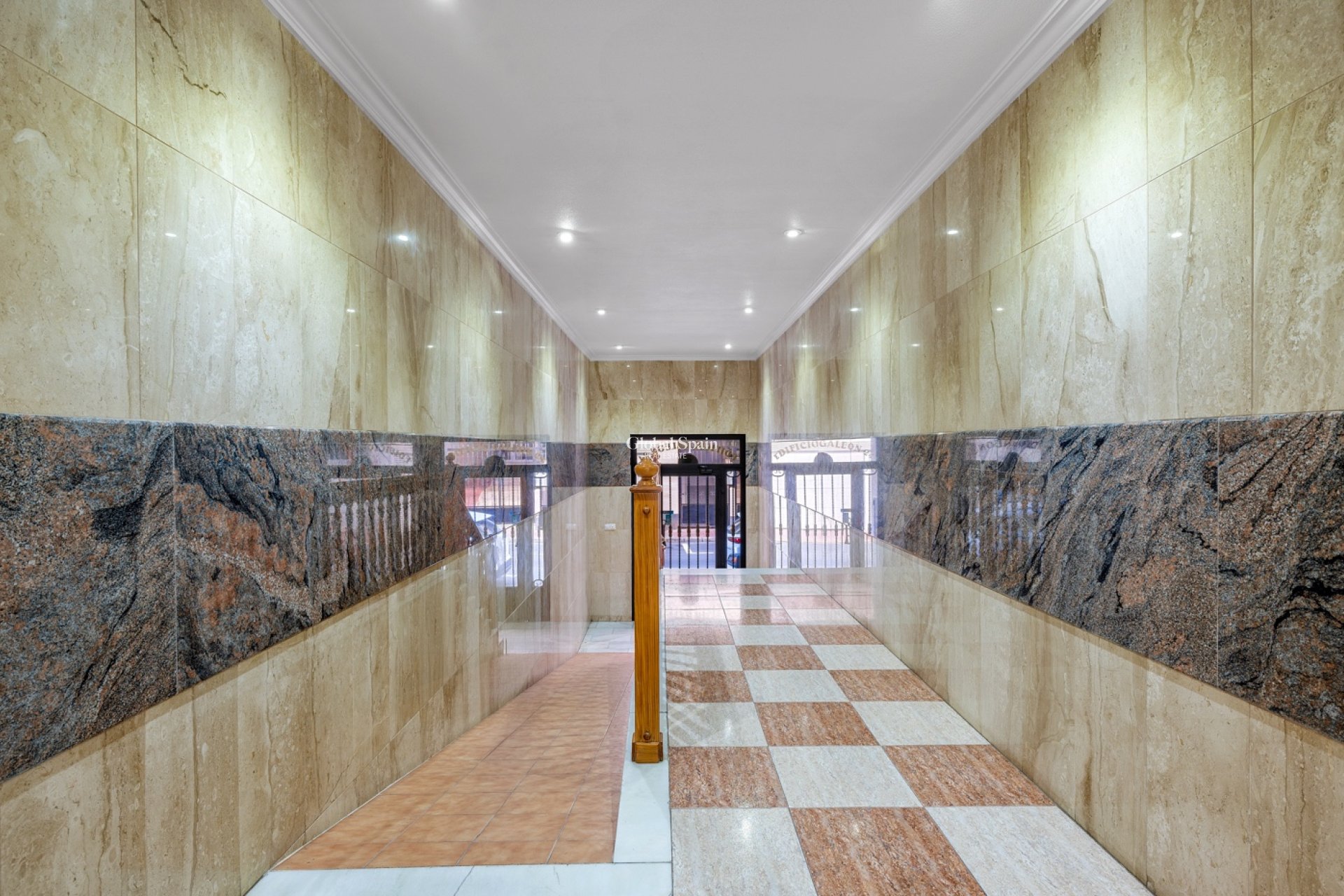 Odsprzedaż - Apartament -
TORREVIEJA - Playa del Cura