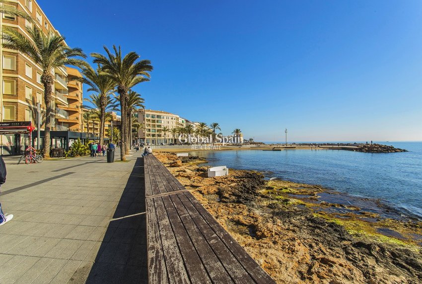 Odsprzedaż - Apartament -
TORREVIEJA - Playa del cura