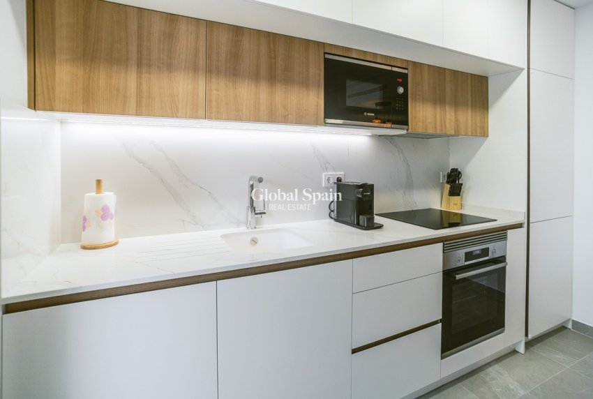 Odsprzedaż - Apartament -
TORREVIEJA - Playa del Cura