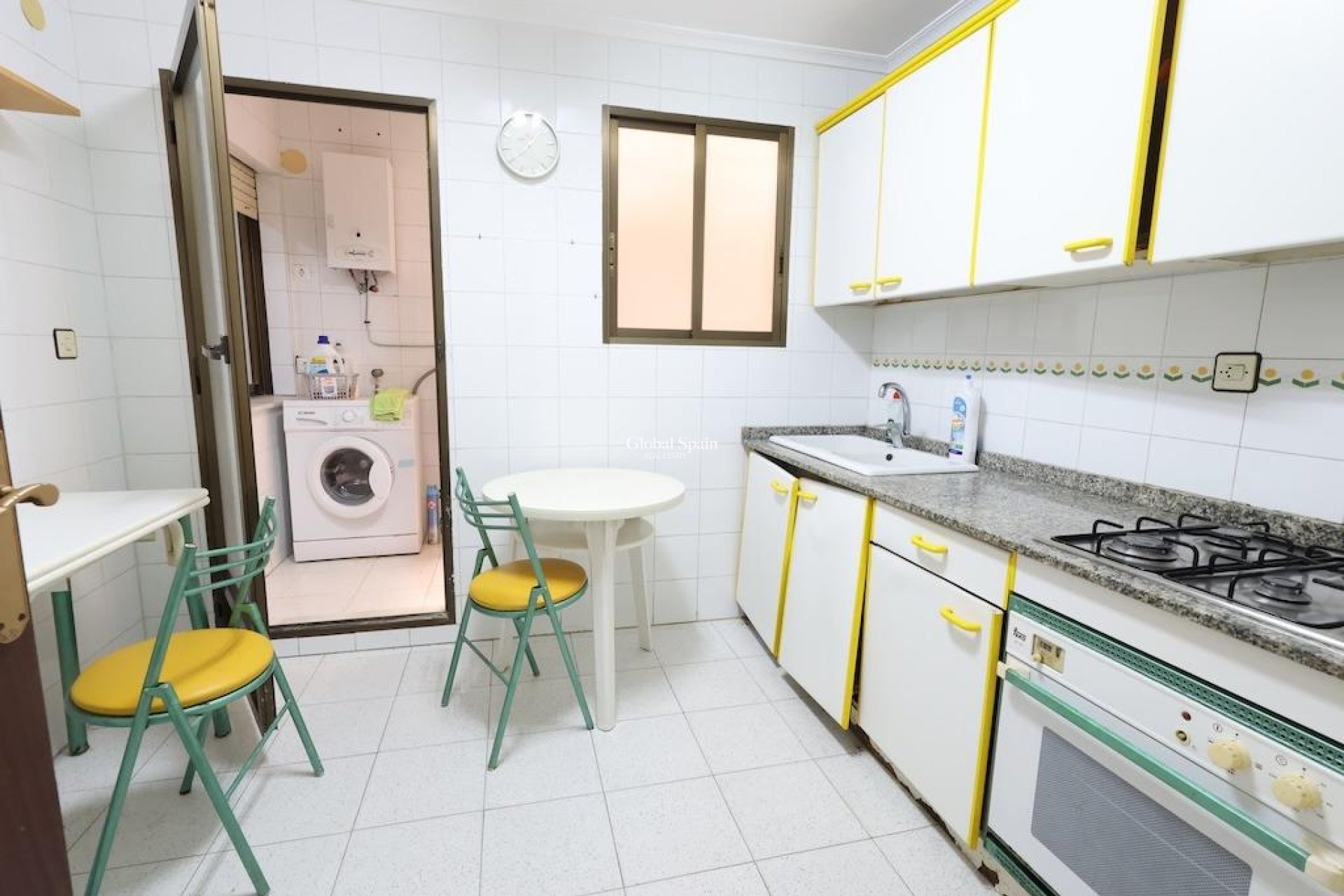 Odsprzedaż - Apartament -
TORREVIEJA - Playa del cura