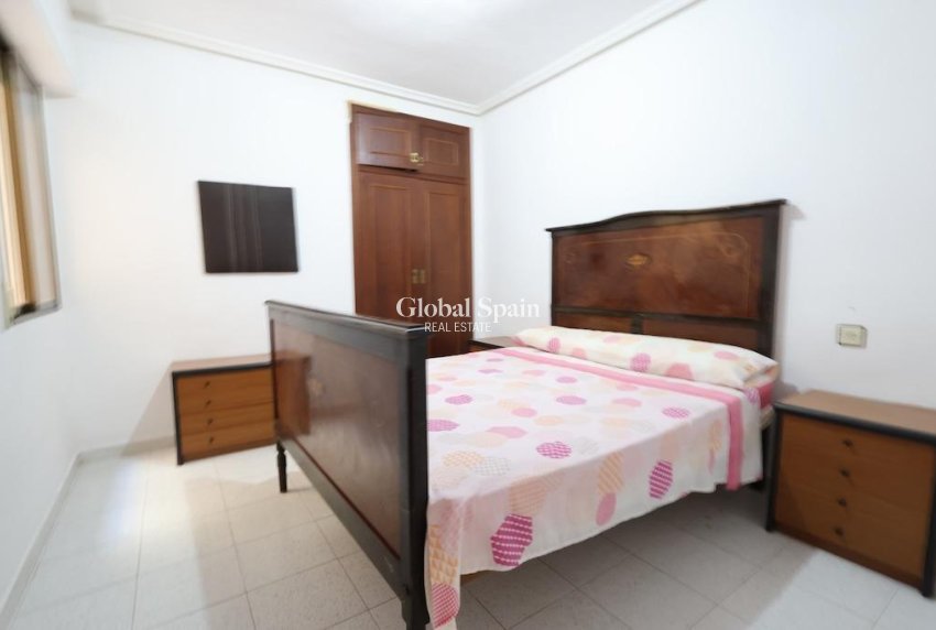 Odsprzedaż - Apartament -
TORREVIEJA - Playa del cura