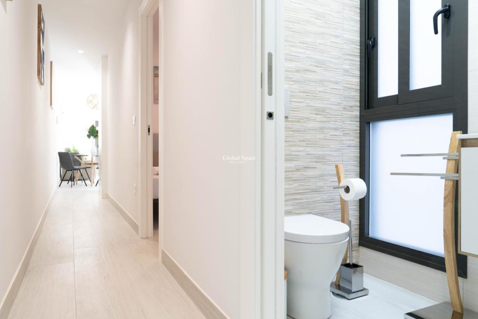 Odsprzedaż - Apartament -
TORREVIEJA - Playa del cura