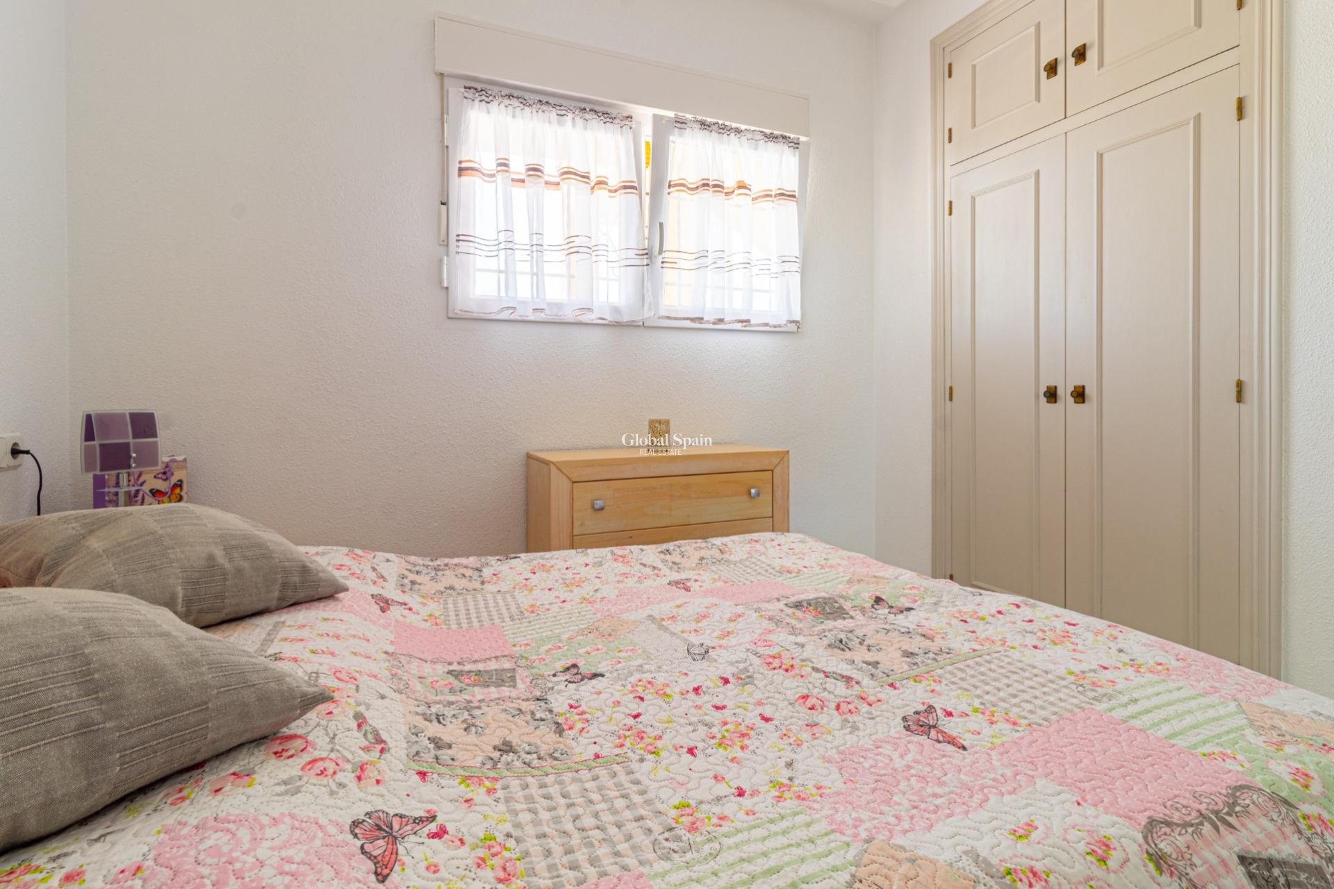 Odsprzedaż - Apartament -
TORREVIEJA - Punta prima