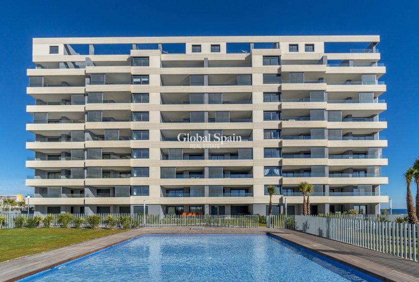 Odsprzedaż - Apartament -
TORREVIEJA - Punta Prima