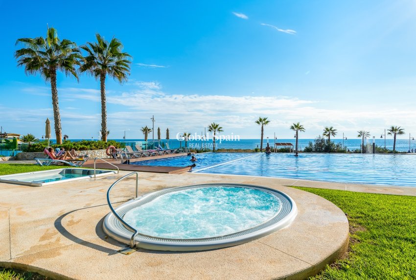 Odsprzedaż - Apartament -
TORREVIEJA - Punta Prima
