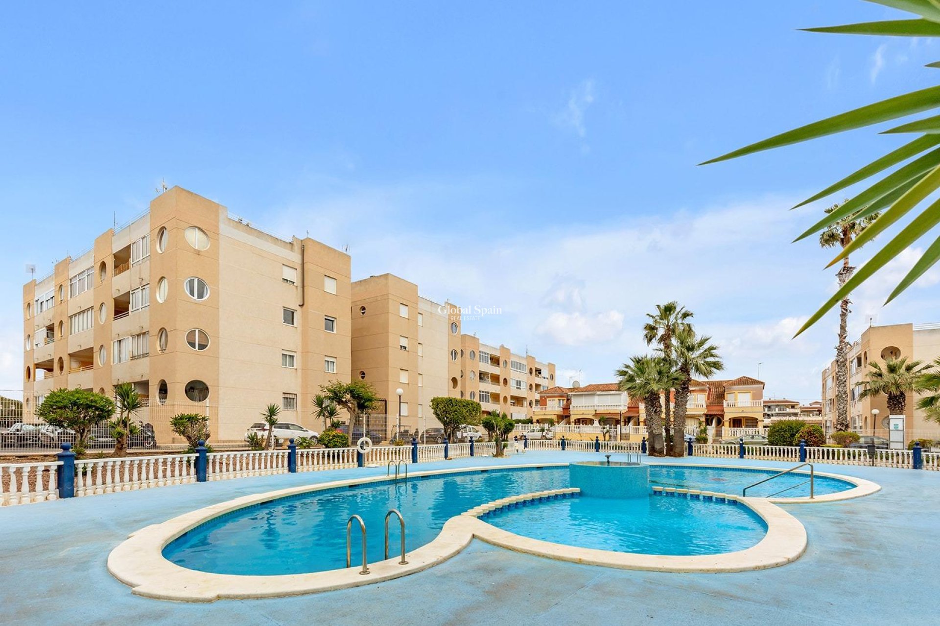 Odsprzedaż - Apartament -
TORREVIEJA - San luis