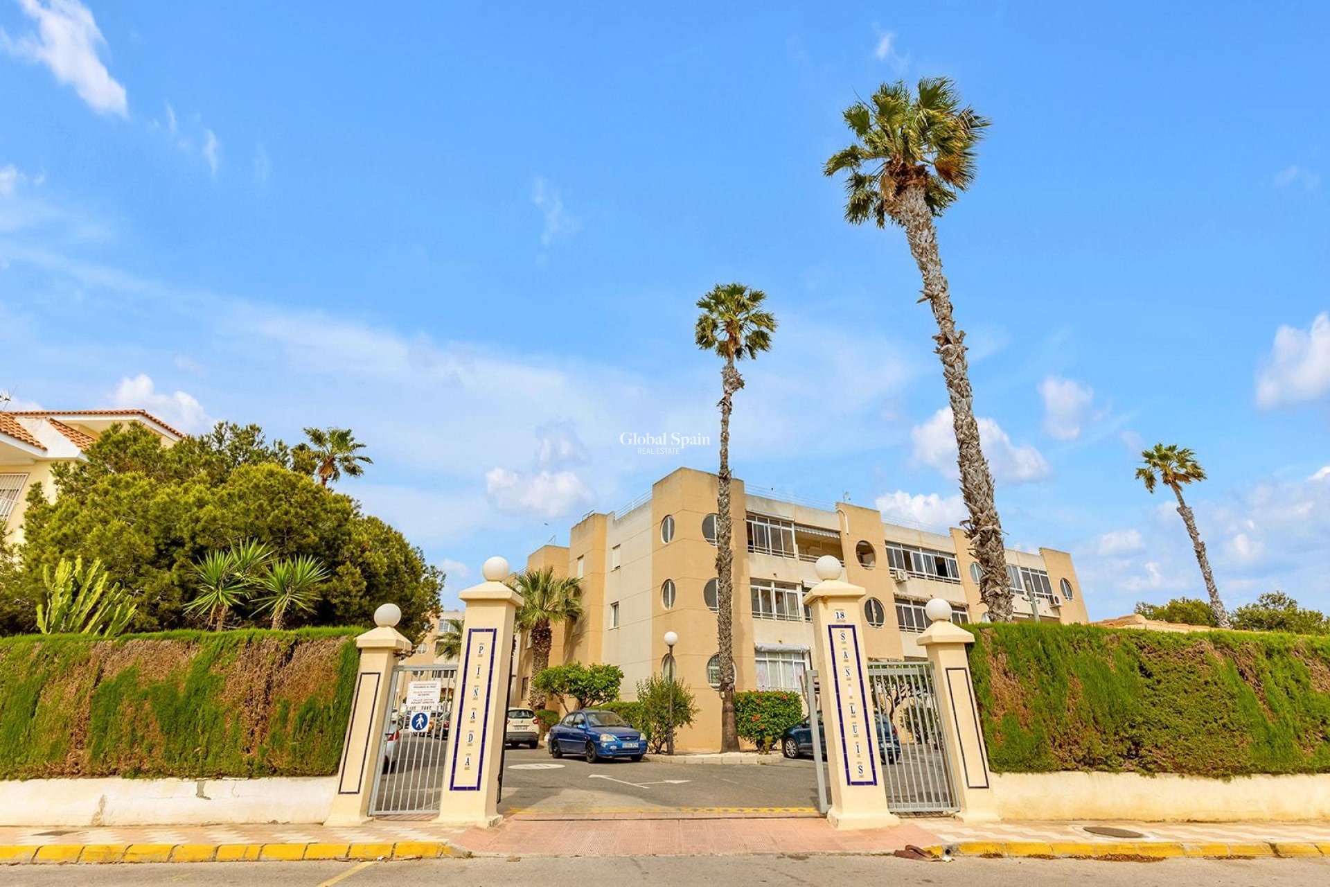 Odsprzedaż - Apartament -
TORREVIEJA - San luis