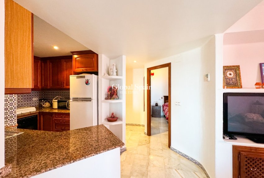 Odsprzedaż - Apartament -
TORREVIEJA - Torrevieja