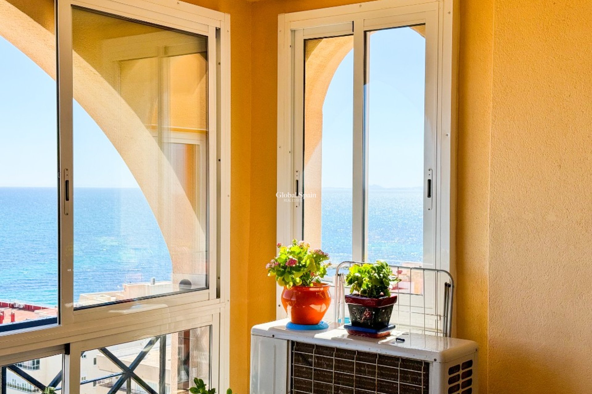 Odsprzedaż - Apartament -
TORREVIEJA - Torrevieja