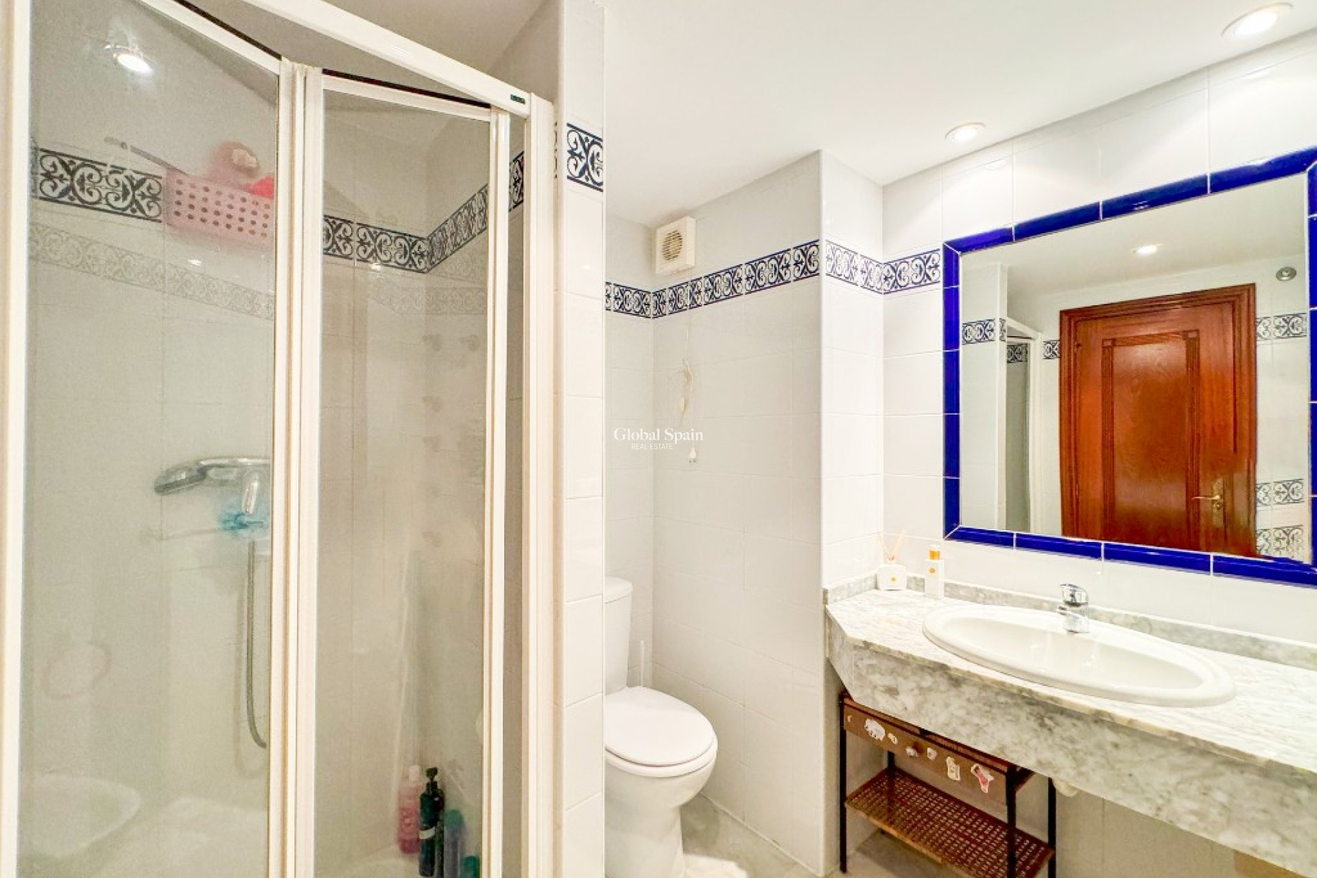 Odsprzedaż - Apartament -
TORREVIEJA - Torrevieja