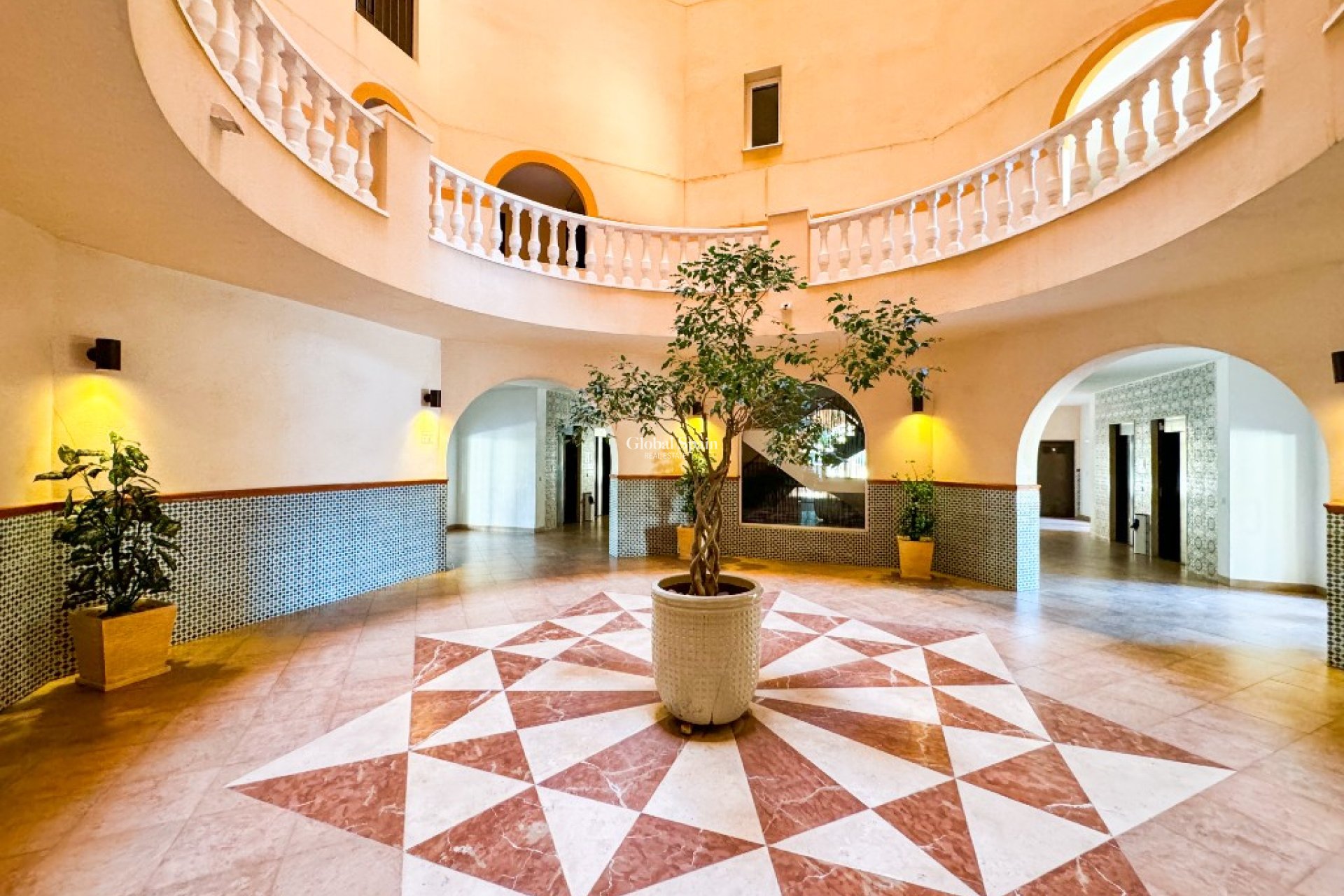 Odsprzedaż - Apartament -
TORREVIEJA - Torrevieja