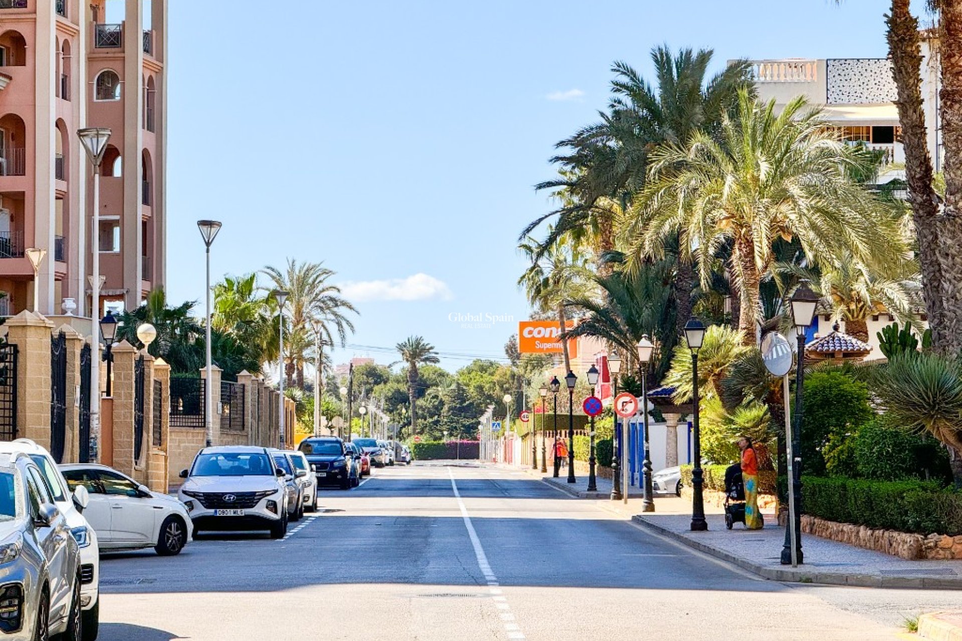 Odsprzedaż - Apartament -
TORREVIEJA - Torrevieja