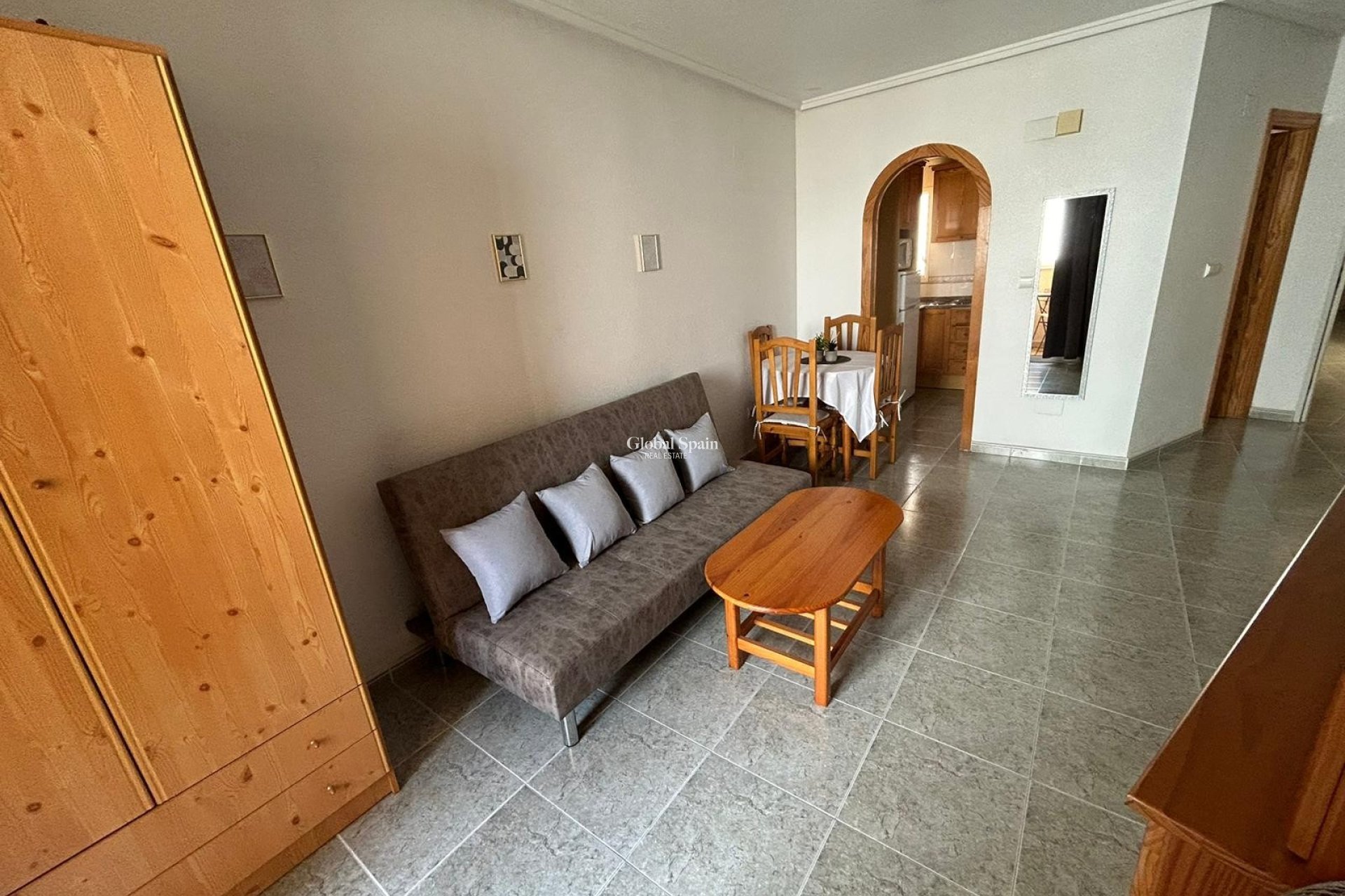 Odsprzedaż - Apartament -
TORREVIEJA - 