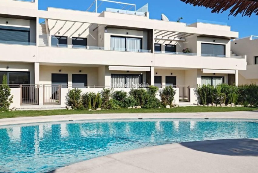 Odsprzedaż - Apartament -
TORREVIEJA - 