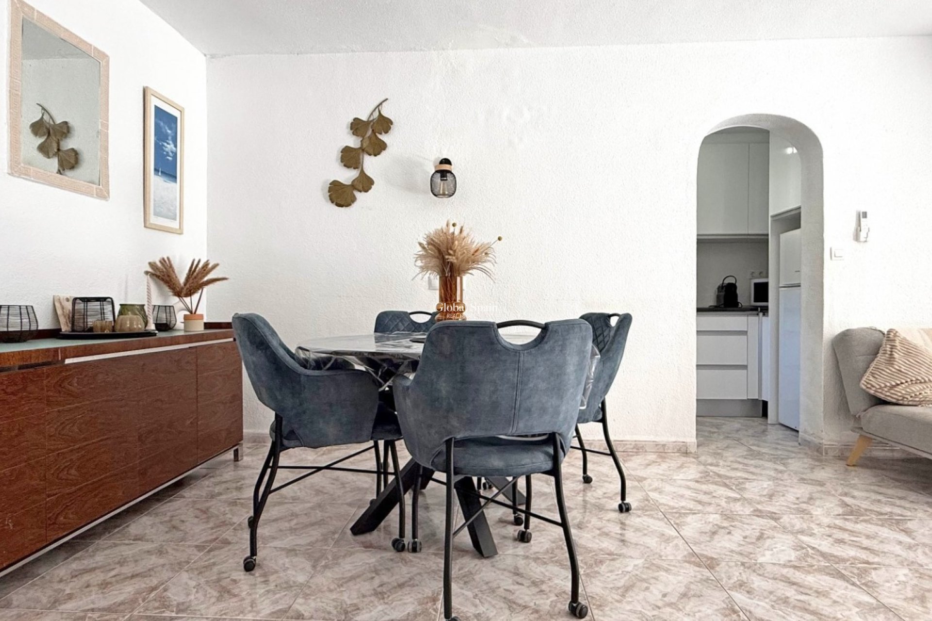 Odsprzedaż - Apartament -
TORREVIEJA - 