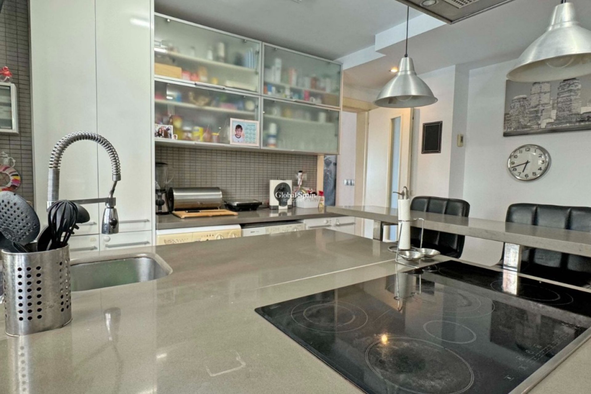 Odsprzedaż - Apartament -
TORREVIEJA - 