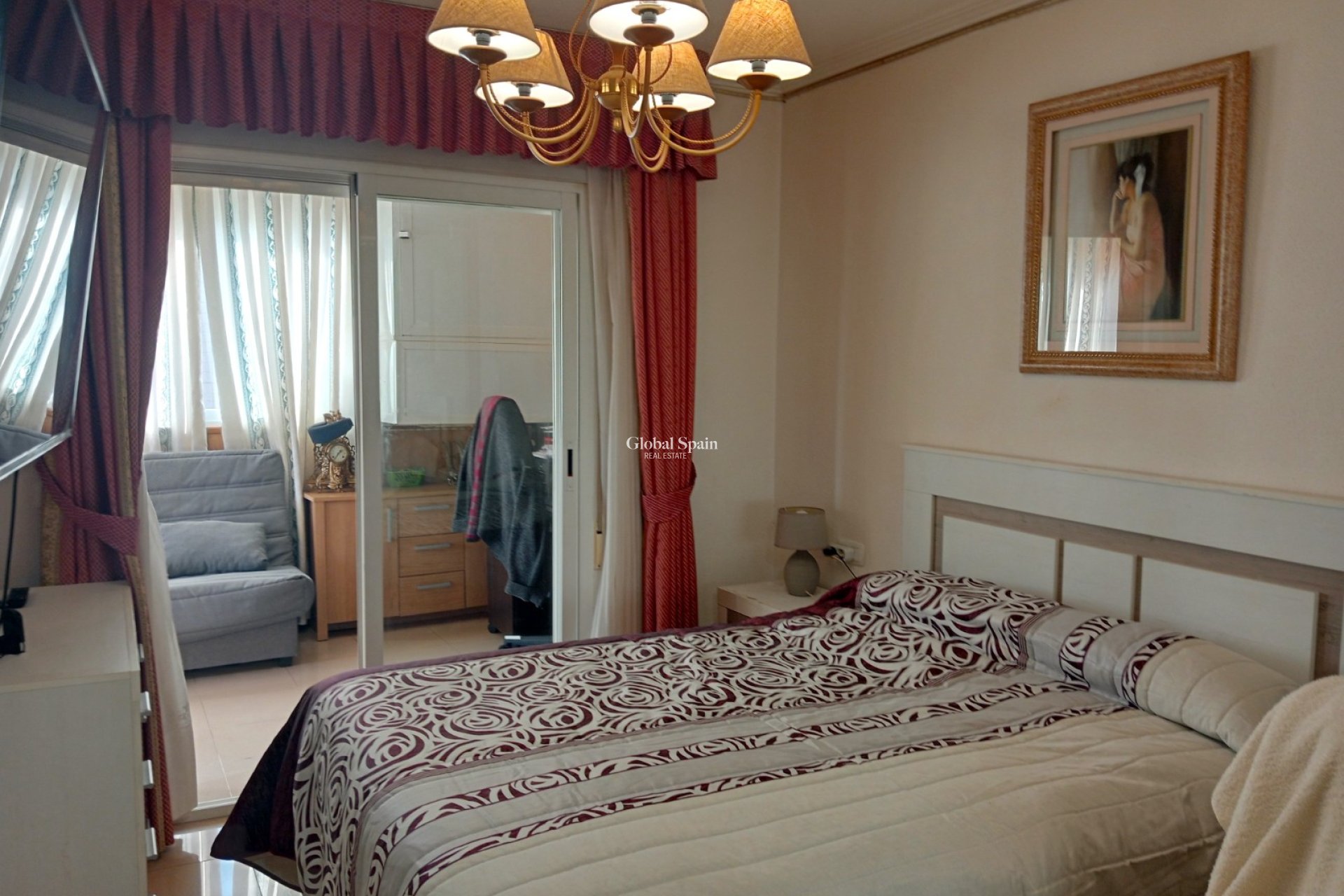 Odsprzedaż - Apartament -
VILLAJOYOSA - Cala de Villajoyosa