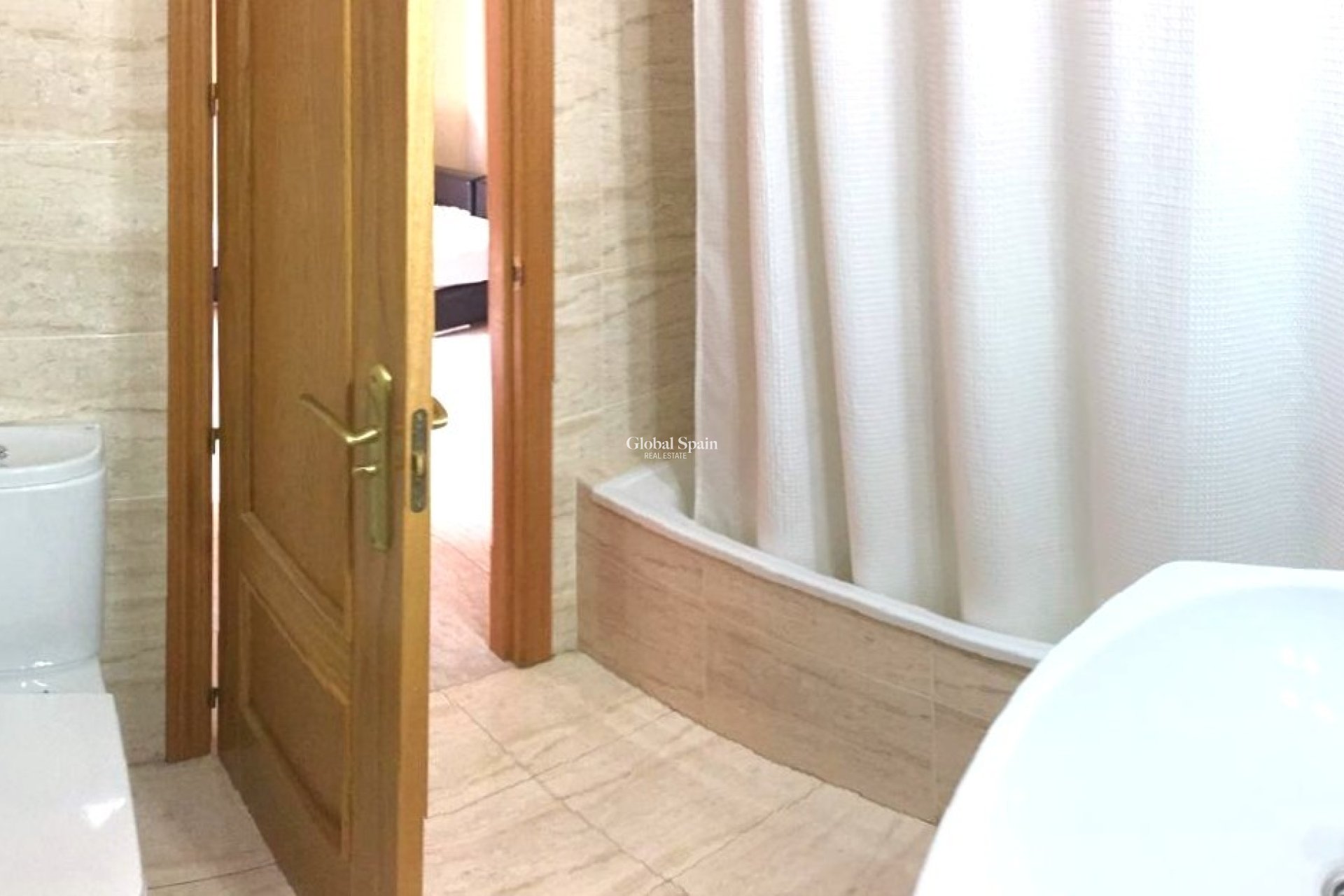 Odsprzedaż - Apartament -
VILLAJOYOSA - Cala de Villajoyosa