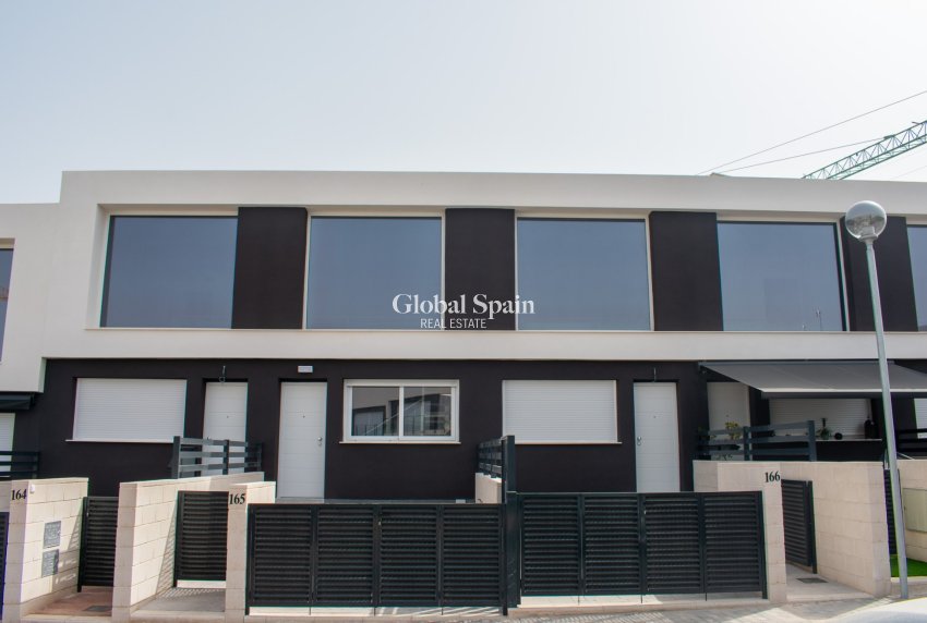 Odsprzedaż - Bliźniak -
GRAN ALACANT