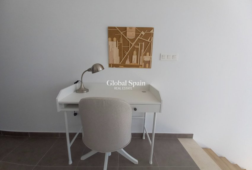 Odsprzedaż - Bliźniak -
GRAN ALACANT