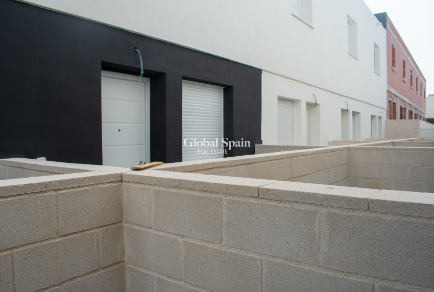 Odsprzedaż - Bliźniak -
GRAN ALACANT