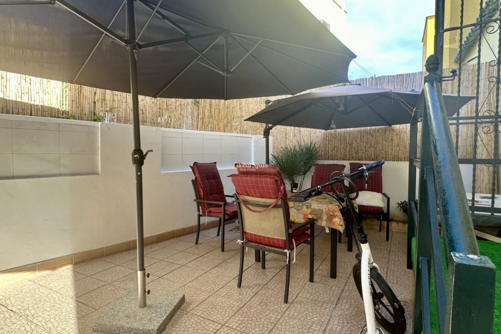 Odsprzedaż - Bliźniak -
ORIHUELA COSTA - LOS BALCONES - LOS ALTOS