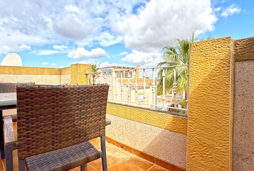 Odsprzedaż - Bliźniak -
ORIHUELA COSTA - LOS BALCONES - LOS ALTOS