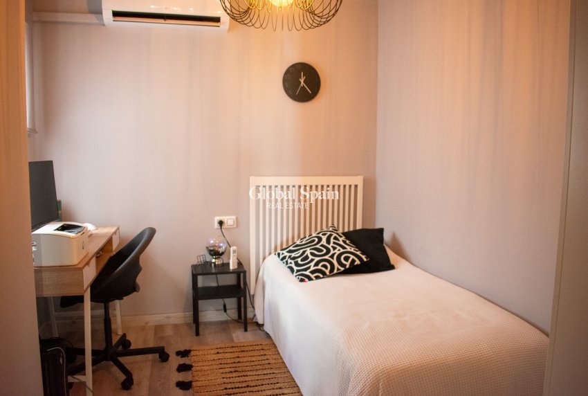 Odsprzedaż - Bliźniak -
TORREVIEJA - LOS BALCONES - LOS ALTOS