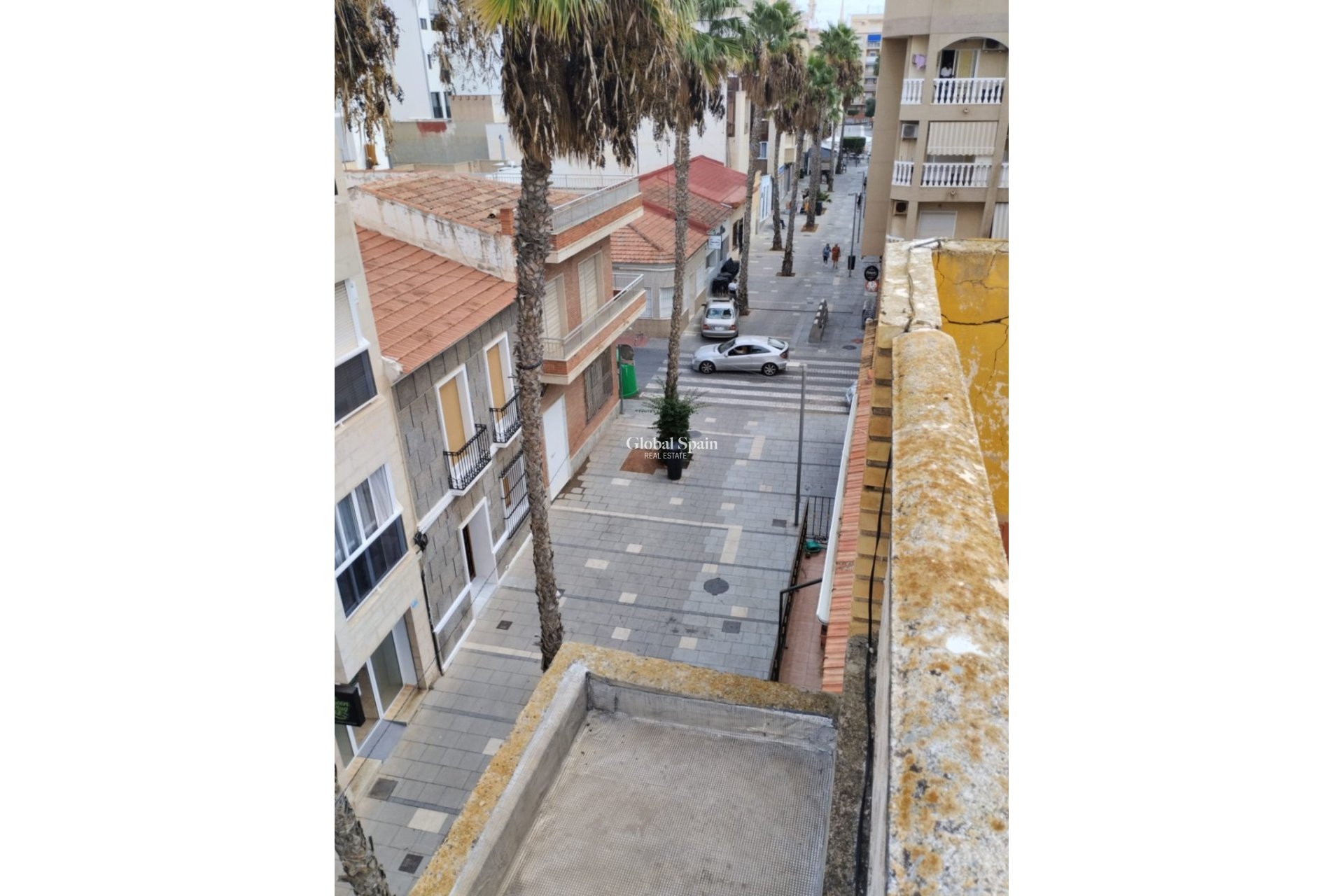 Odsprzedaż - Budynek -
TORREVIEJA - Costa Blanca Sur